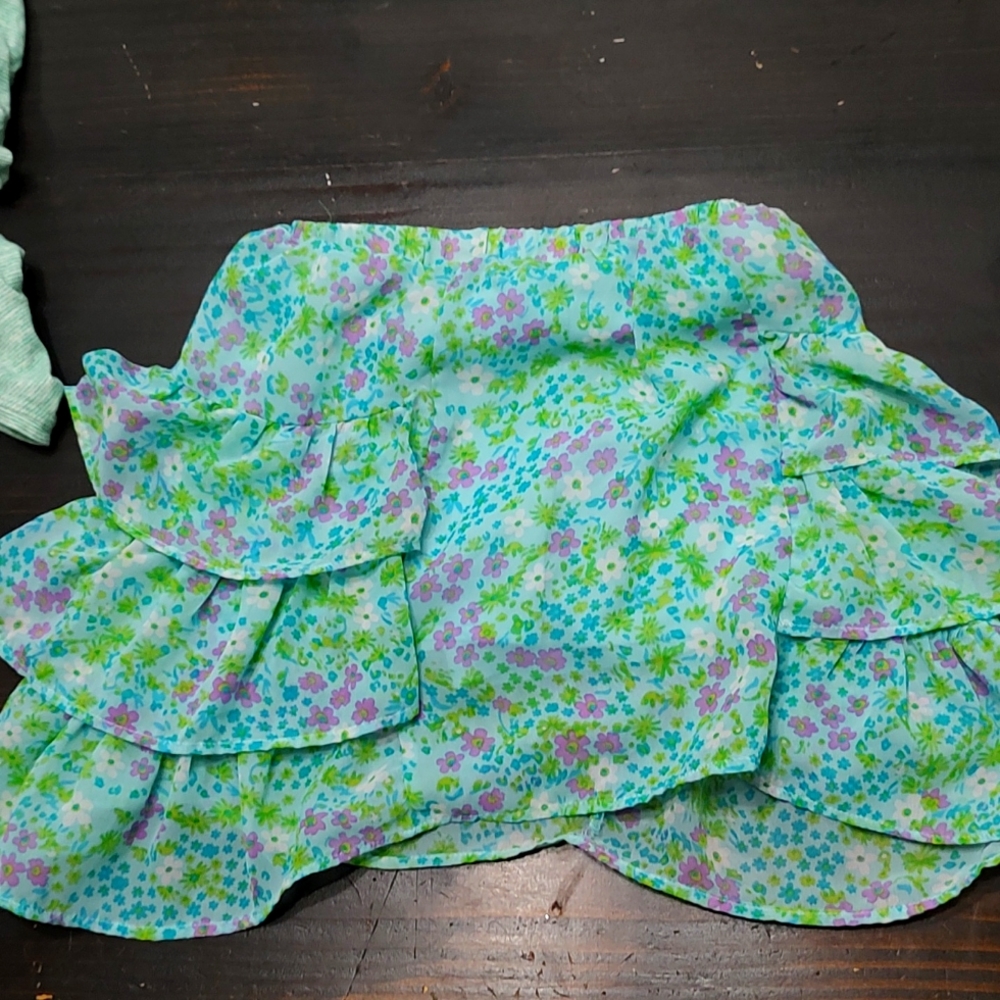 Girls skirt